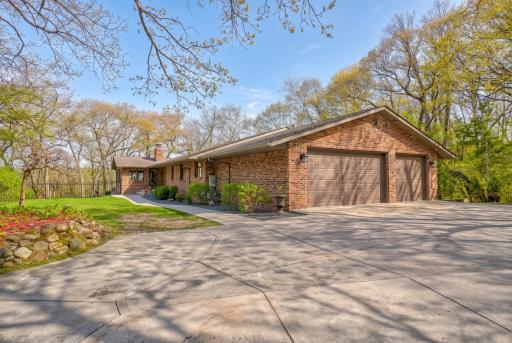 1430 Triangle Drive, Houlton, WI 54082