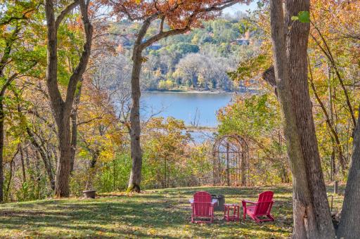 1430 Triangle Drive, Houlton, WI 54082