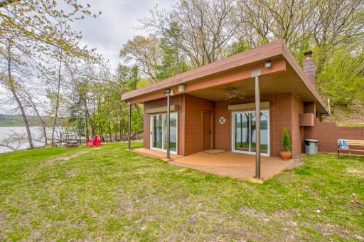 1430 Triangle Drive, Houlton, WI 54082