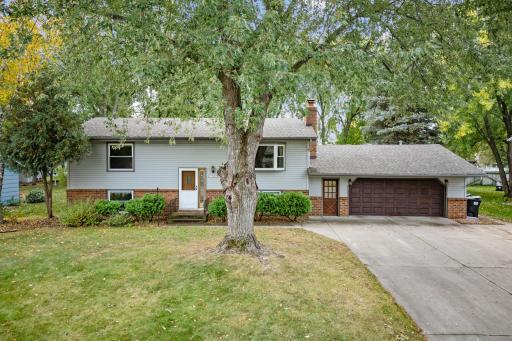 7707 111th Avenue N, Champlin, MN 55316