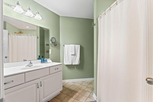 6276 Fairway Drive NW, Rochester, MN 55901