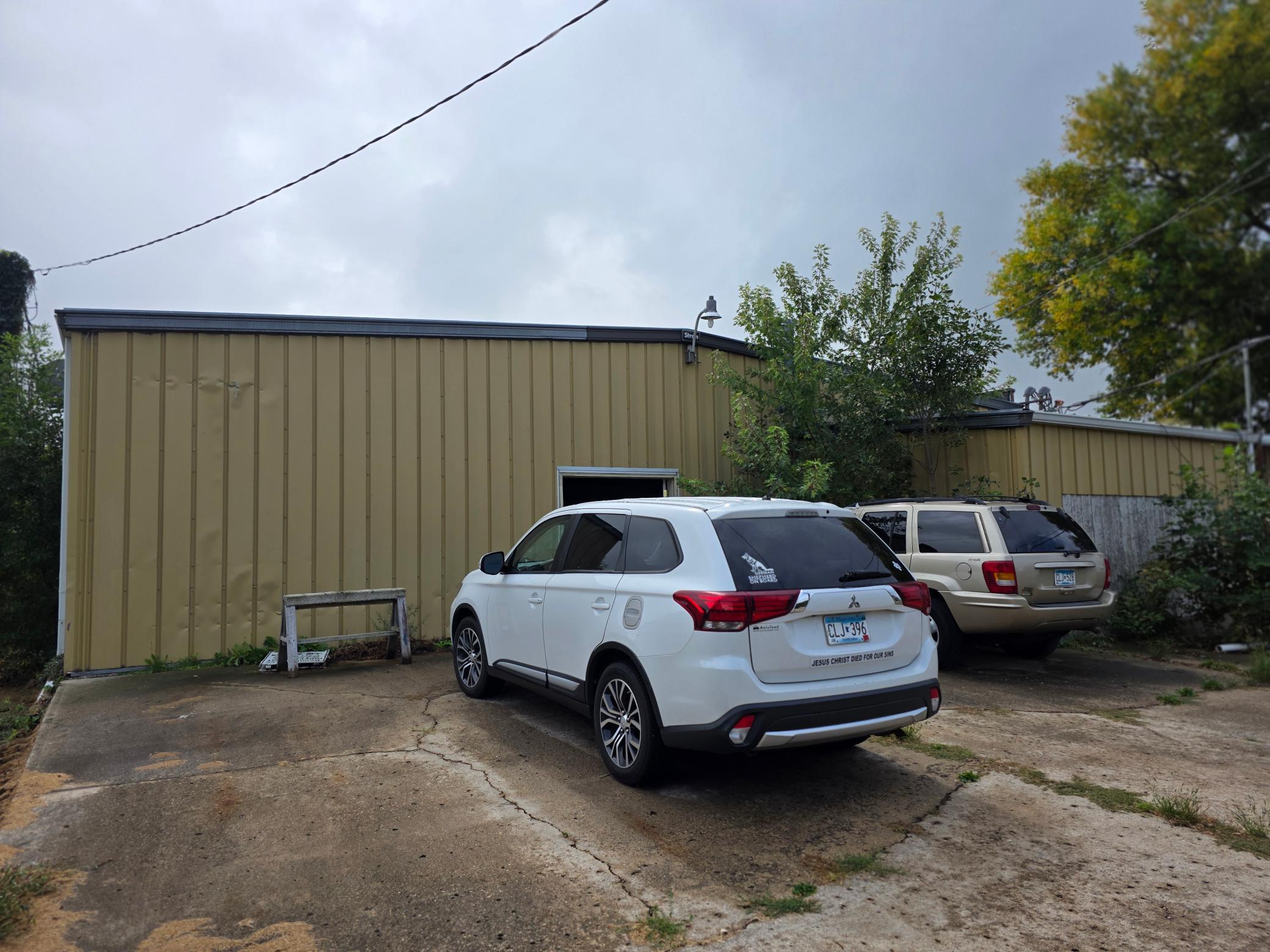 Parking in the back of the building.