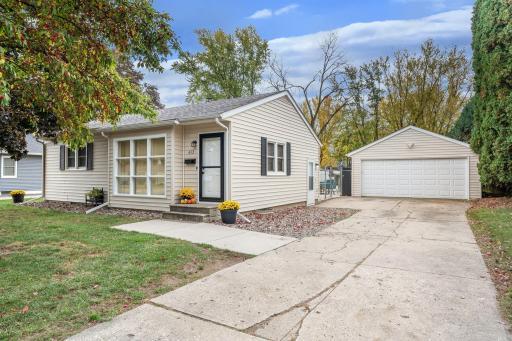 Photo for 613 E University Street, Owatonna, MN 55060 - listing #6806234 613 E University Street, Owatonna, MN 55060