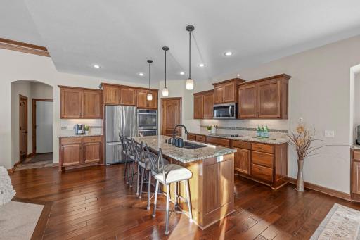 19541 Yellow Pine Street NW, Oak Grove, MN 55011