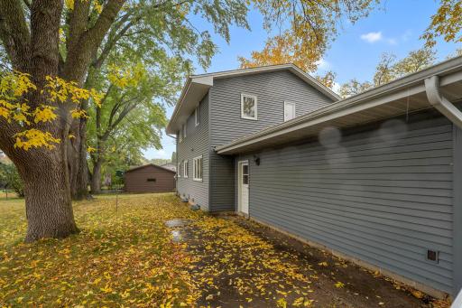 11036 27th Avenue S, Burnsville, MN 55337