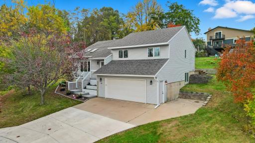 70 Kimberly Court SW, Pine Island, MN 55963