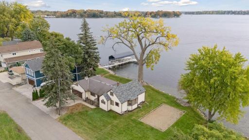 3685 N Shore Drive, Wayzata, MN 55391