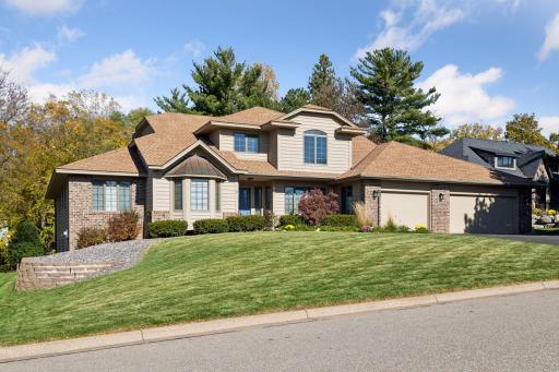 703 Wesley Lane, Saint Paul, MN 55118