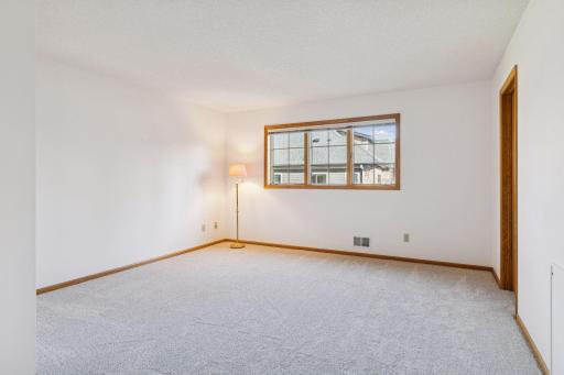 703 Wesley Lane, Saint Paul, MN 55118