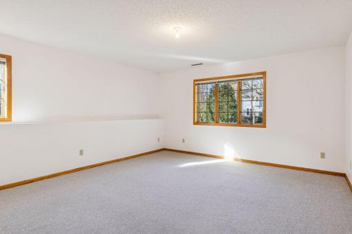703 Wesley Lane, Saint Paul, MN 55118