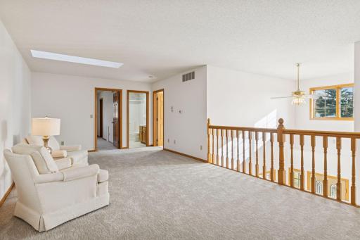 703 Wesley Lane, Saint Paul, MN 55118