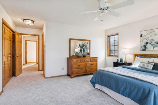 703 Wesley Lane, Saint Paul, MN 55118