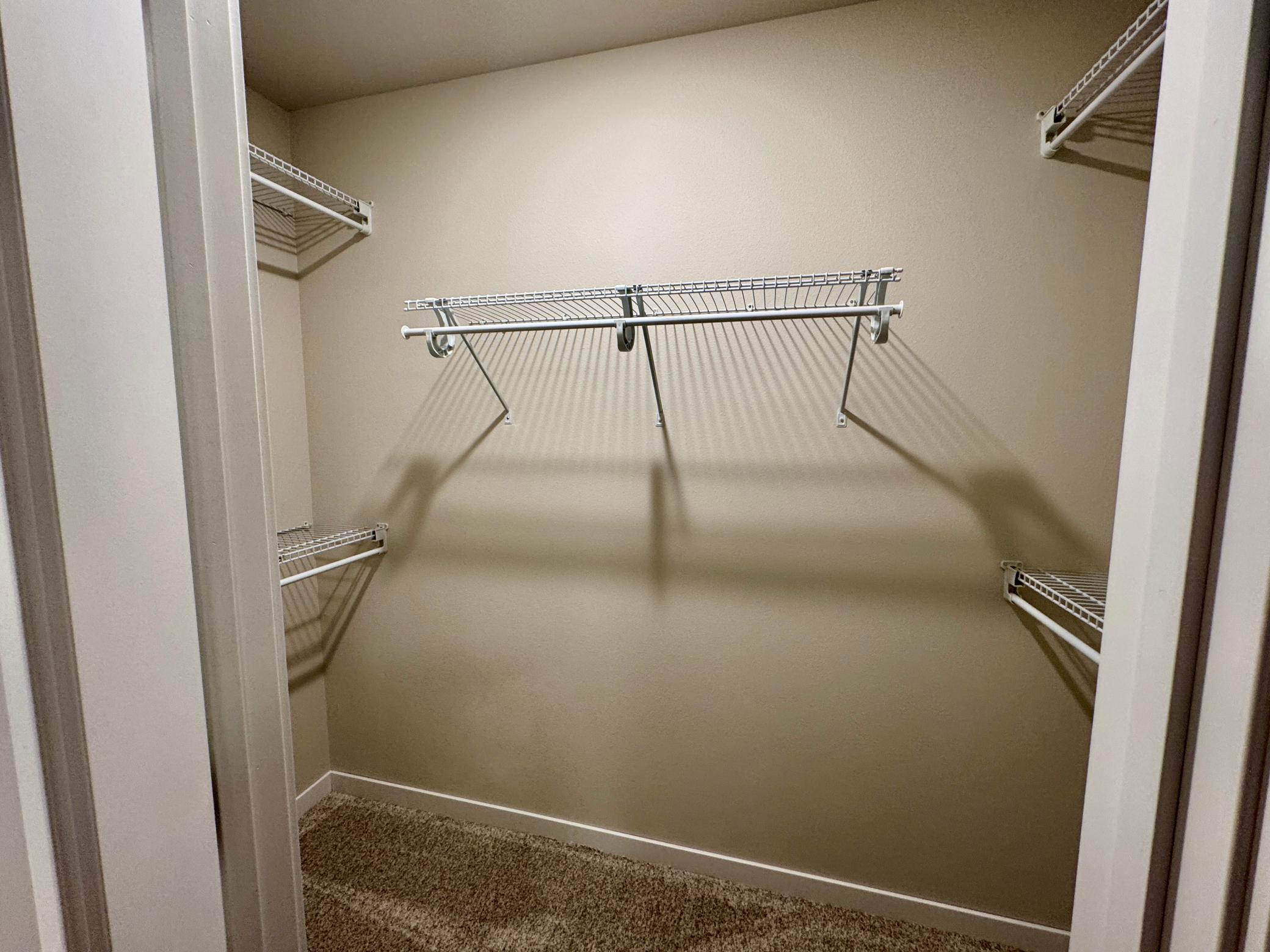 Walk-in Closet
