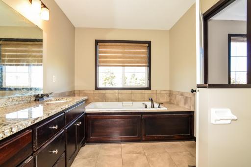 2574 County Road H2, Mounds View, MN 55112
