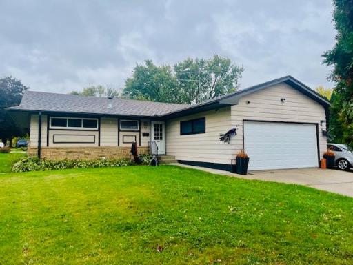 Photo for 908 Prairie Avenue SW, Faribault, MN 55021 - listing #6806574 908 Prairie Avenue SW, Faribault, MN 55021