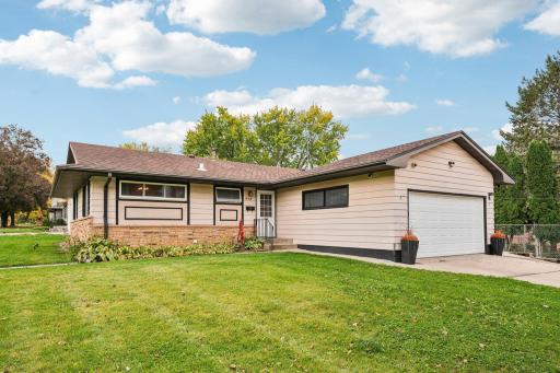 Photo for 908 Prairie Avenue SW, Faribault, MN 55021 - listing #6806574 908 Prairie Avenue SW, Faribault, MN 55021