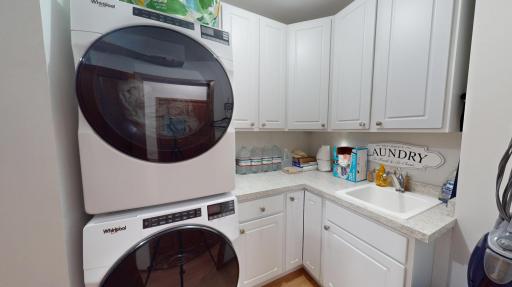 212 Broadway Avenue N, C1, Albert Lea, MN 56007