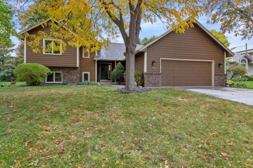 9101 Nantwick Ridge, Minneapolis, MN 55443