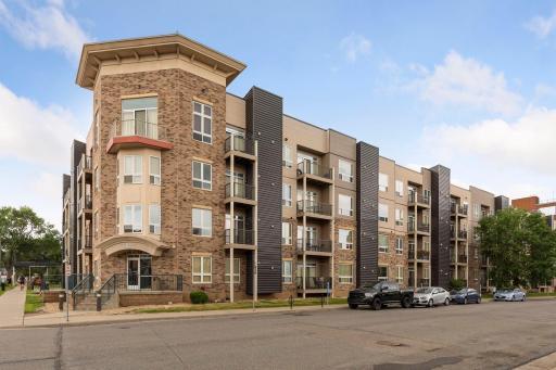 2600 University Avenue Southeast - Spacecrafting - 0001.jpg