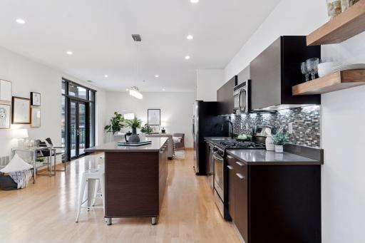 3104 West Lake Street - The HoM Group - 0016.jpg