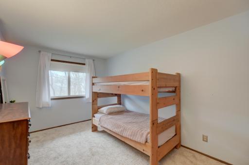 1174 Benton Way, Saint Paul, MN 55112