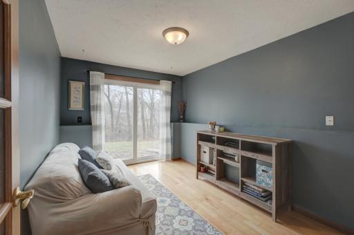 1174 Benton Way, Saint Paul, MN 55112