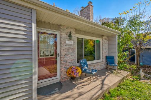 1174 Benton Way, Saint Paul, MN 55112