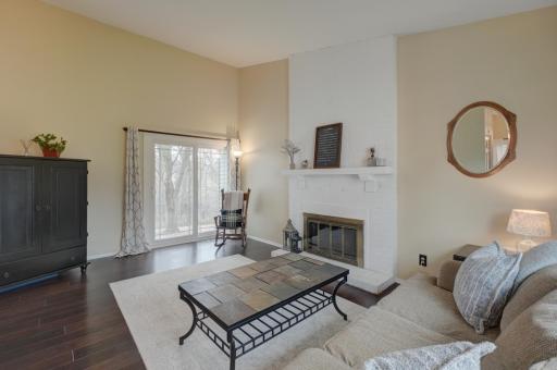 1174 Benton Way, Saint Paul, MN 55112