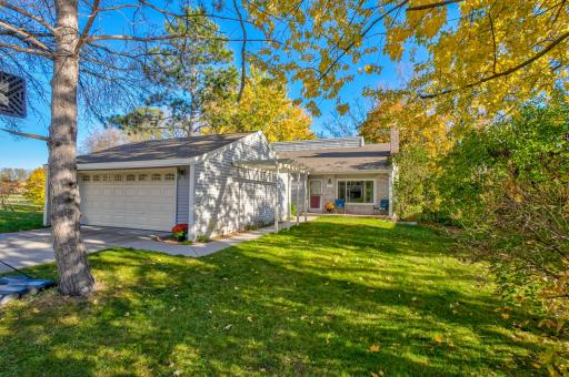 1174 Benton Way, Saint Paul, MN 55112
