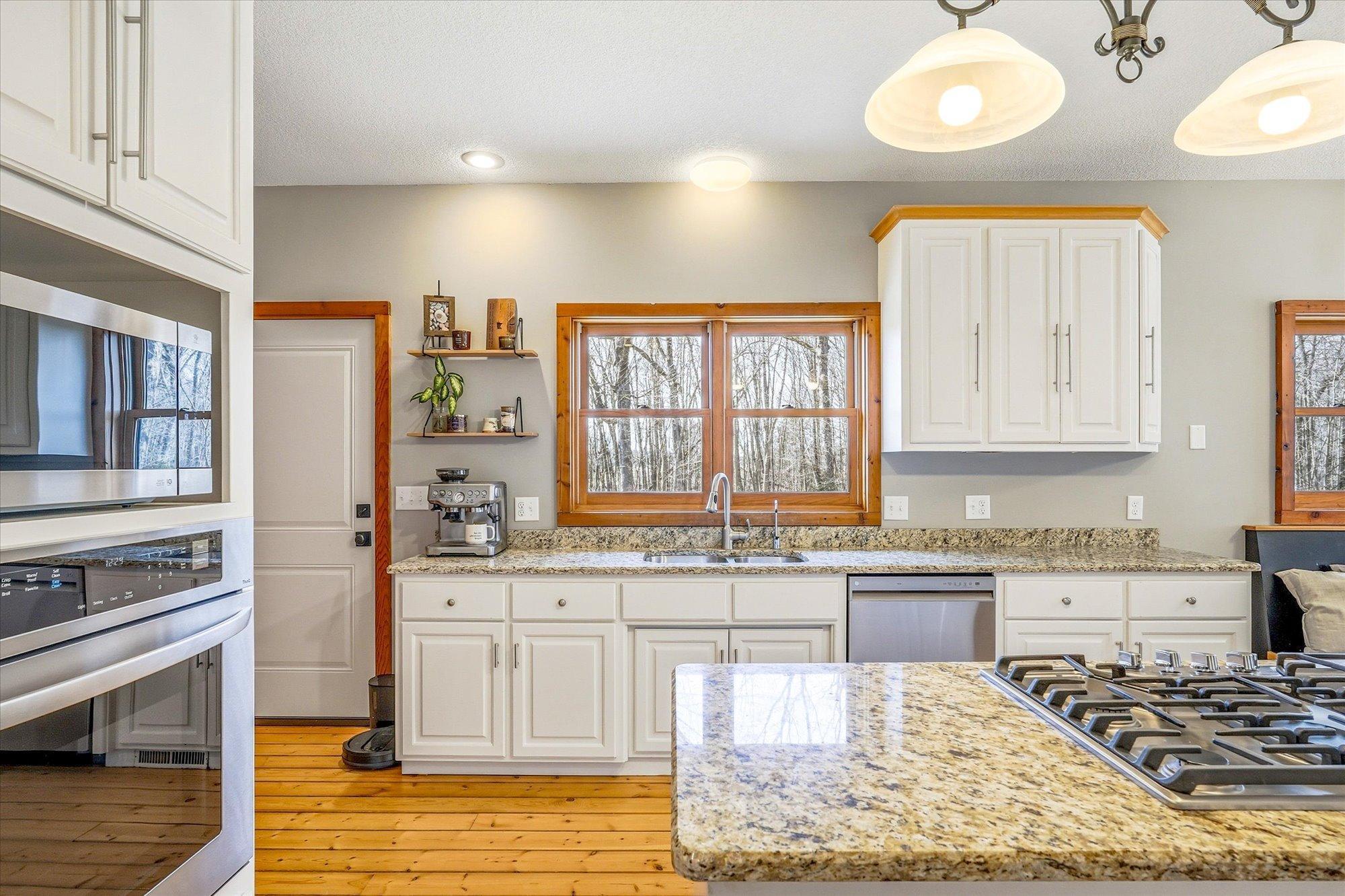 You will love preparing meals in this space.