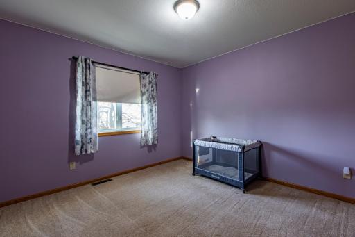 22842 530th Street, West Concord, MN 55985