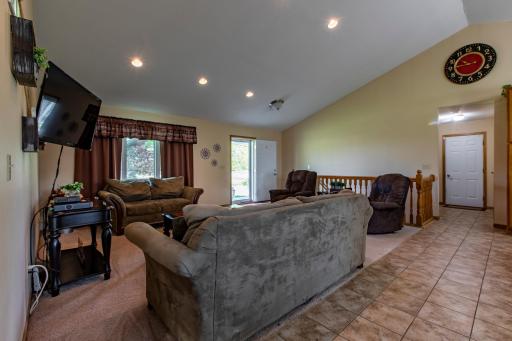 22842 530th Street, West Concord, MN 55985