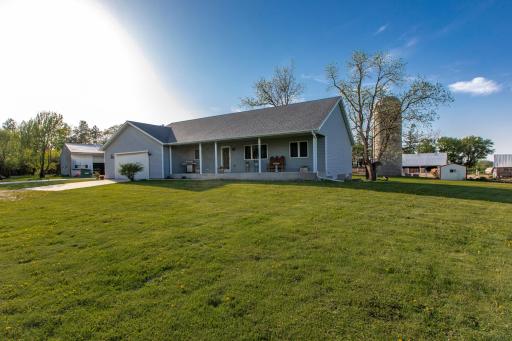 22842 530th Street, West Concord, MN 55985