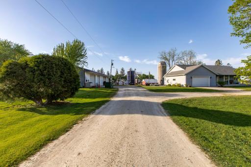 22842 530th Street, West Concord, MN 55985