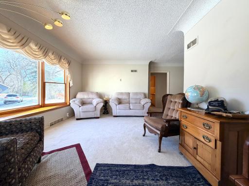 622 Woodcrest Avenue, Worthington, MN 56187