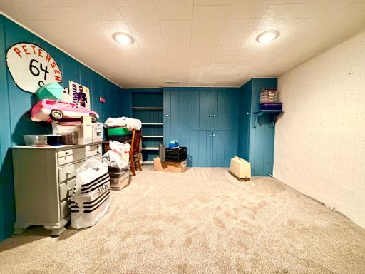622 Woodcrest Avenue, Worthington, MN 56187