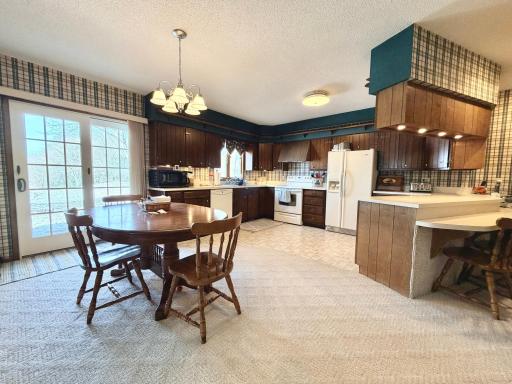 622 Woodcrest Avenue, Worthington, MN 56187
