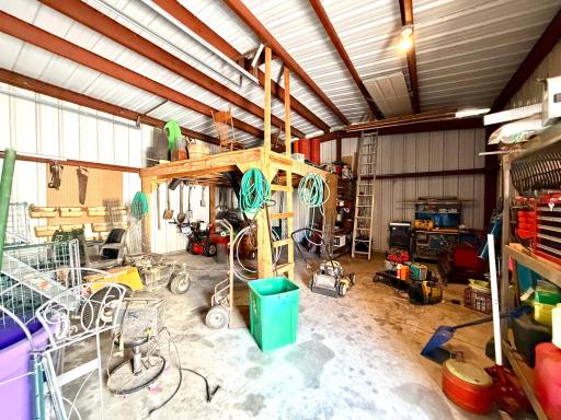 622 Woodcrest Avenue, Worthington, MN 56187