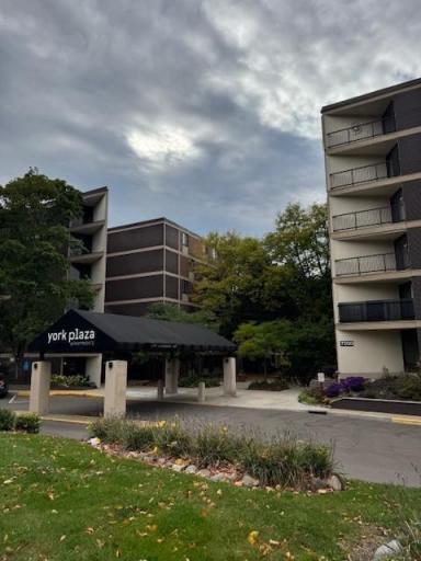 7200 York Avenue S, 503, Minneapolis, MN 55435