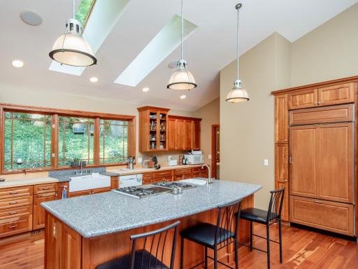 Open large kitchen, sky lights, large center island.