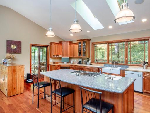 Open large kitchen, sky lights, large center island.