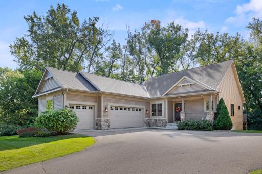 389 Brickyard Drive, Chaska, MN 55318