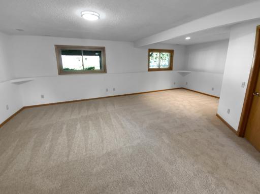 5657 144th Street W, Saint Paul, MN 55124