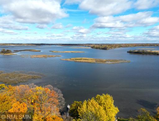 Clearwater Lake offers over 3000 acres of aquatic fun. Excellent fishing, memorable boat rides and ample recreational opportunities. Clearwater lake is the only lake that offers and restaurant and bait shop that you can get to via boat.