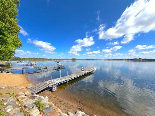 Clearwater Lake living, great elevation, scenic views and year round lake enjoyment.