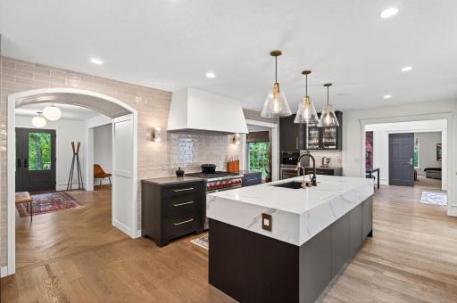 10055 Ideal Avenue N, Grant, MN 55115