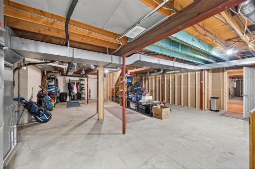 10055 Ideal Avenue N, Grant, MN 55115
