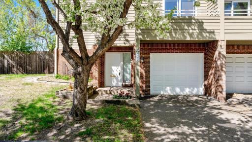 222 Groveland Avenue, Minneapolis, MN 55403