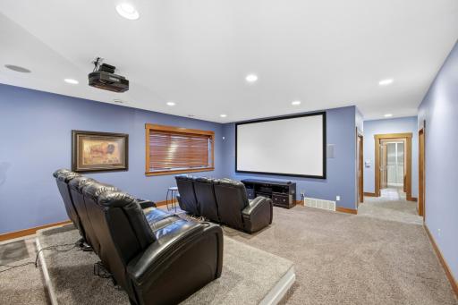 310 48th Avenue SW, Moorhead, MN 56560
