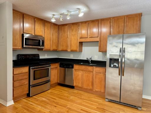Photo for Minneapolis, MN 55416 - listing #6807030 Minneapolis, MN 55416